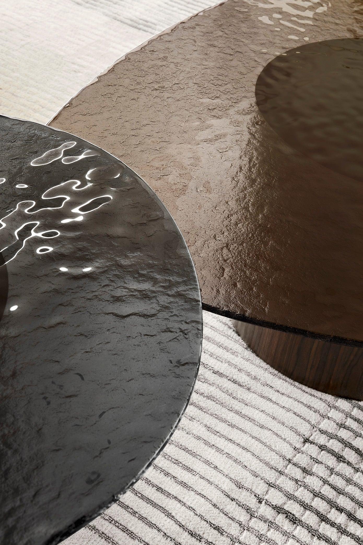 Stolik kawowy MUSHROOM orzechowa podstawa Calligaris    Eye on Design