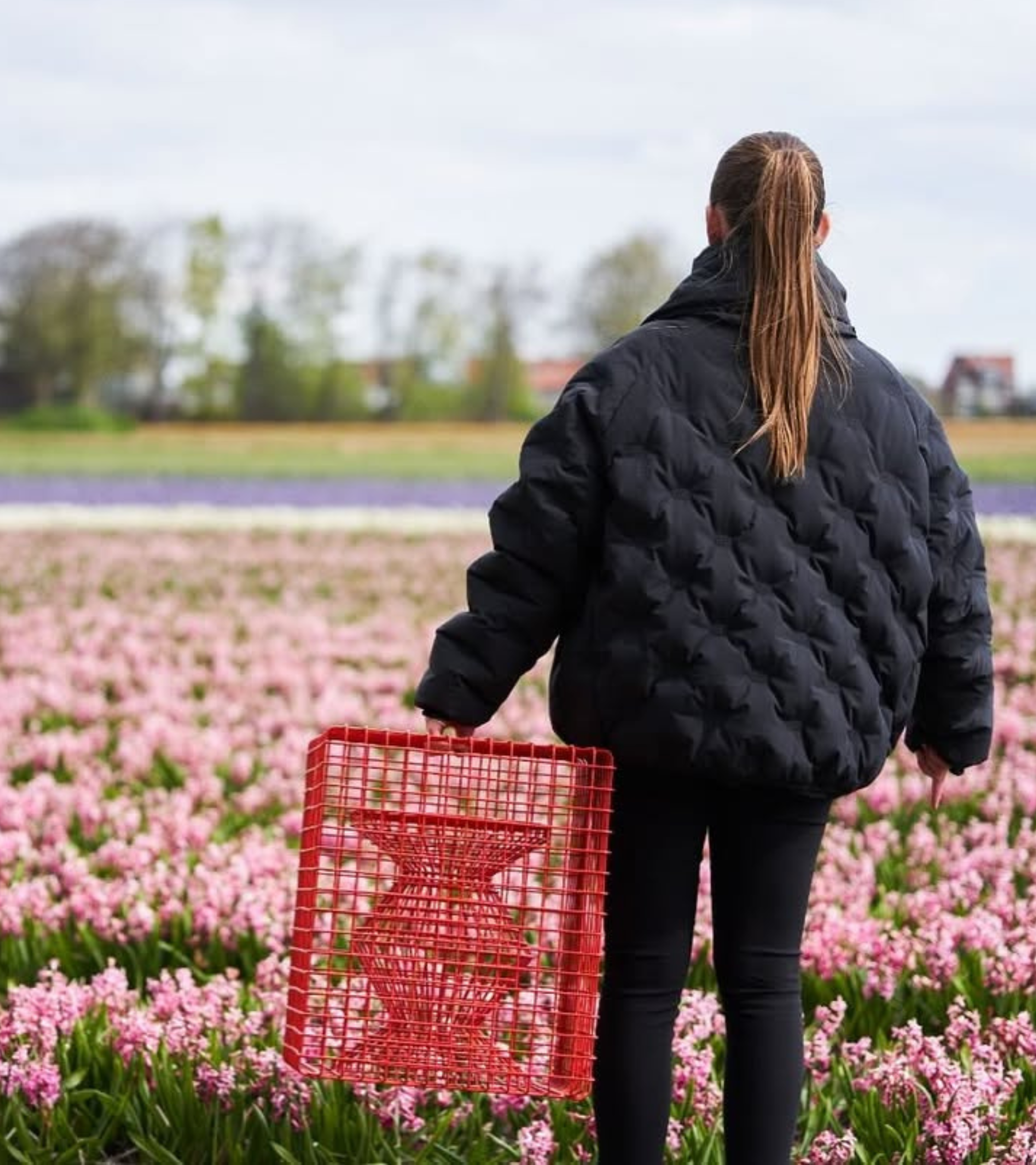 Dekorativní stoleček ZIG ZAG WIRE červený