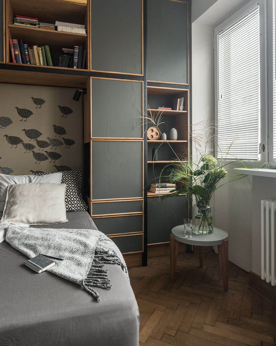 BONTRI table with a gray top and wooden base
