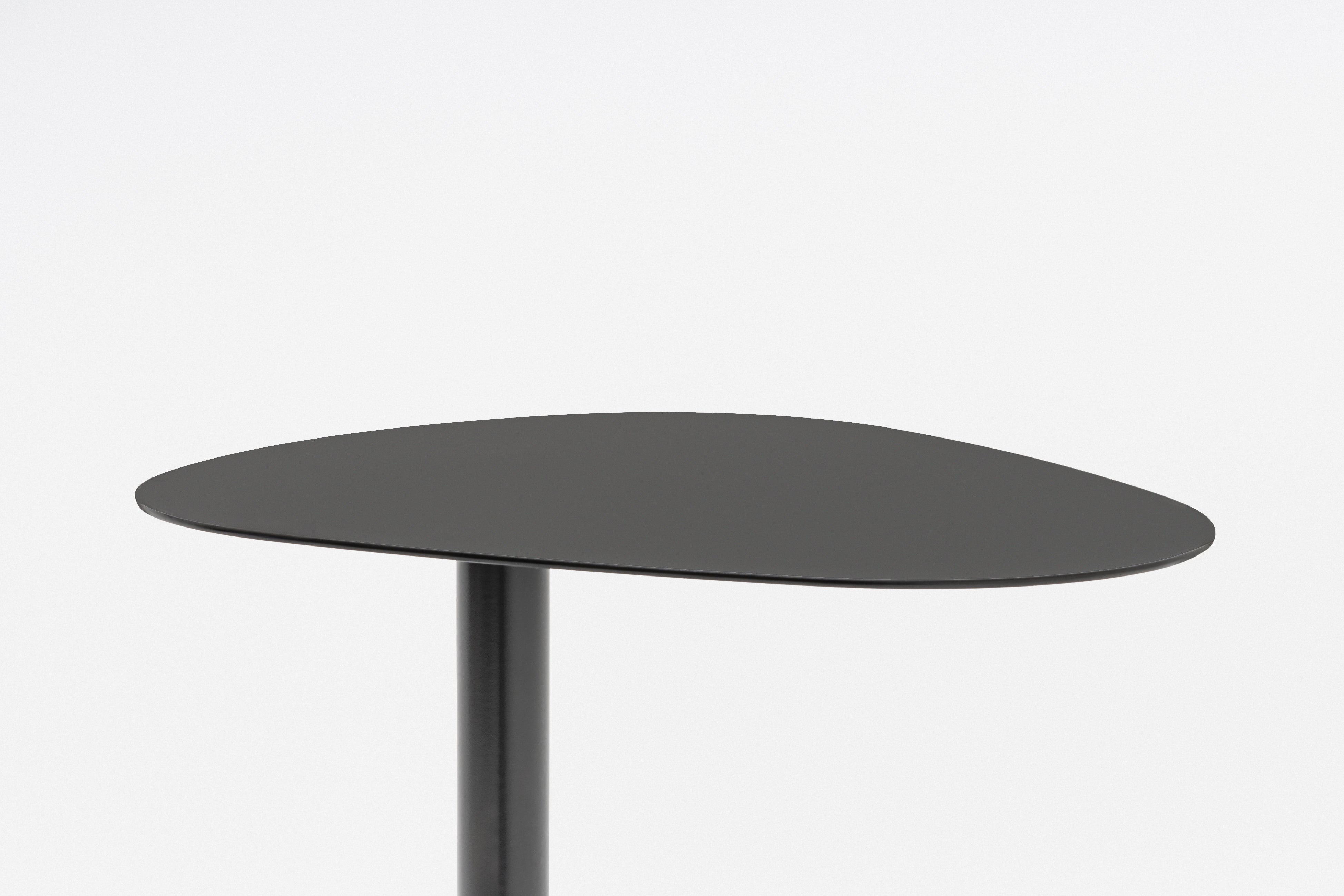 Kovový konferenční stolek CELO