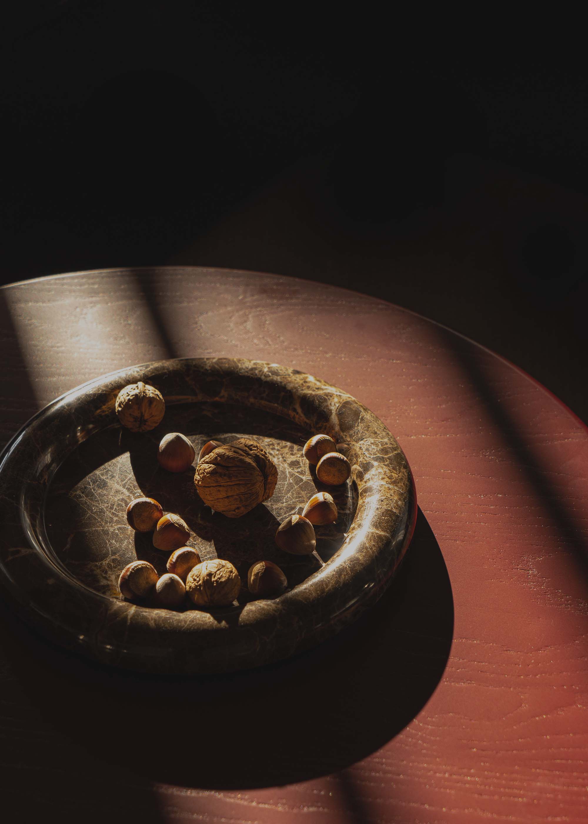 LUVA tray brown marble