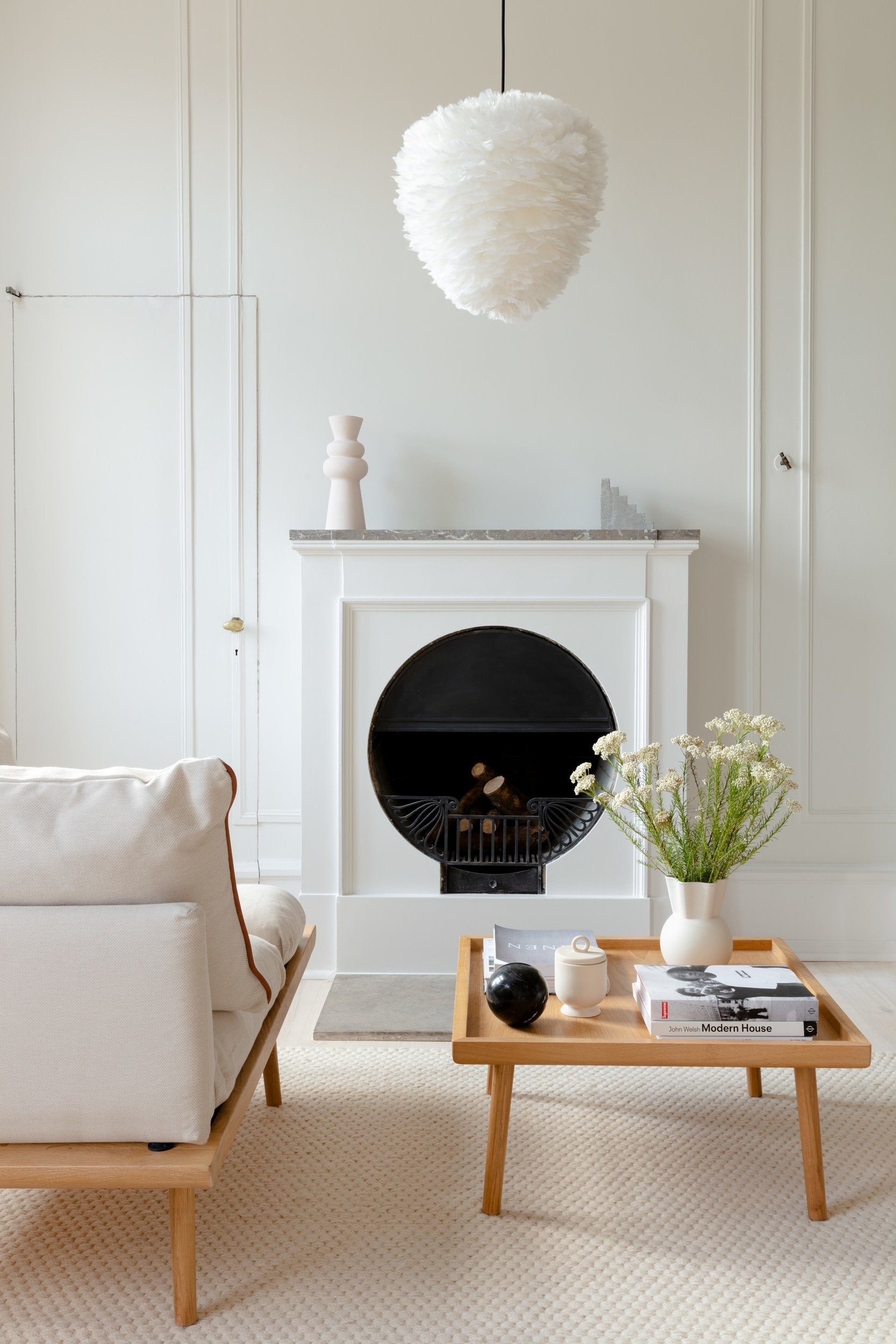 Konferenční stolek LOUNGE AROUND SHUFFLE tmavý dub