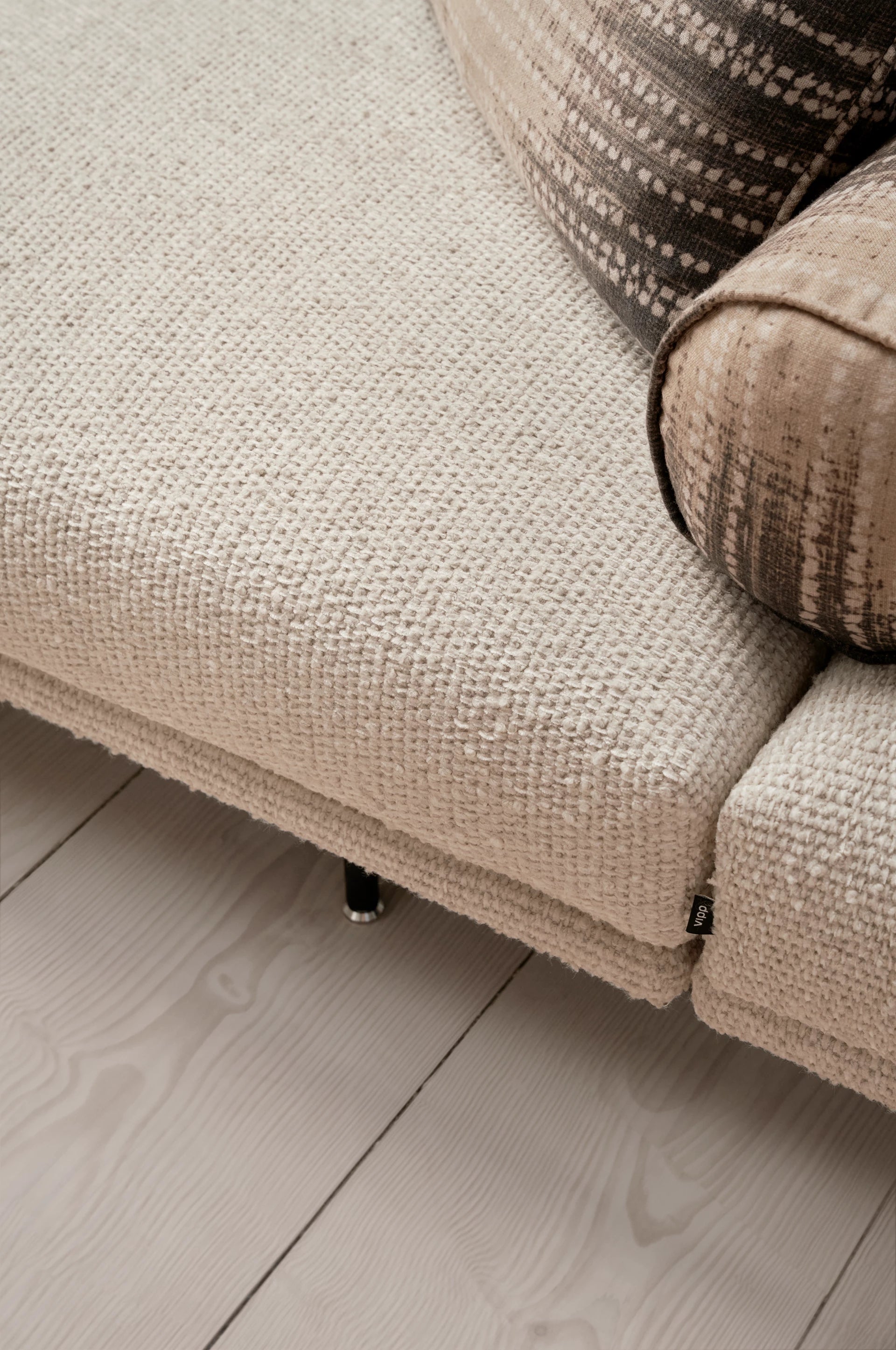 3-Seater Sofa LOFT Dark Beige Brook Fabric with Black Base