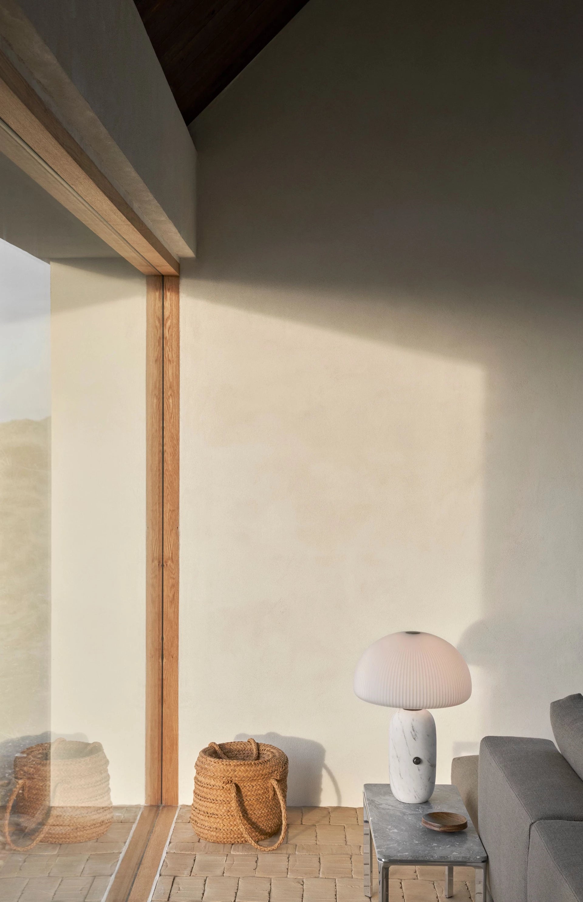 Stolní lampa SCULPTURE bílý mramor