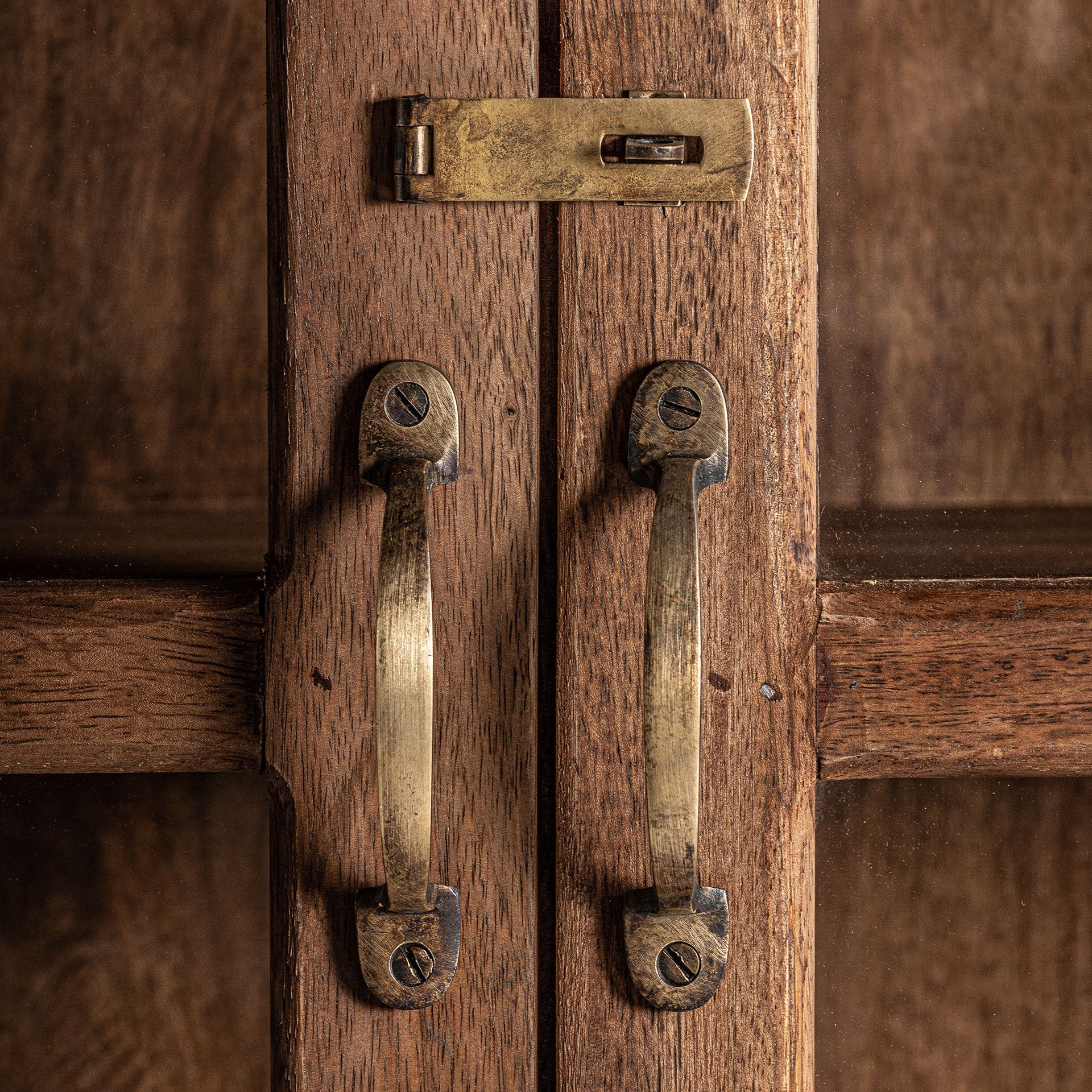 JEKYE Display Cabinet Mango Wood