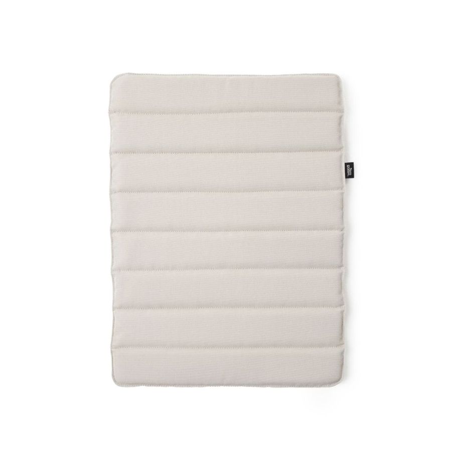 Krzesło zewnętrzne GROOVE złamana biel