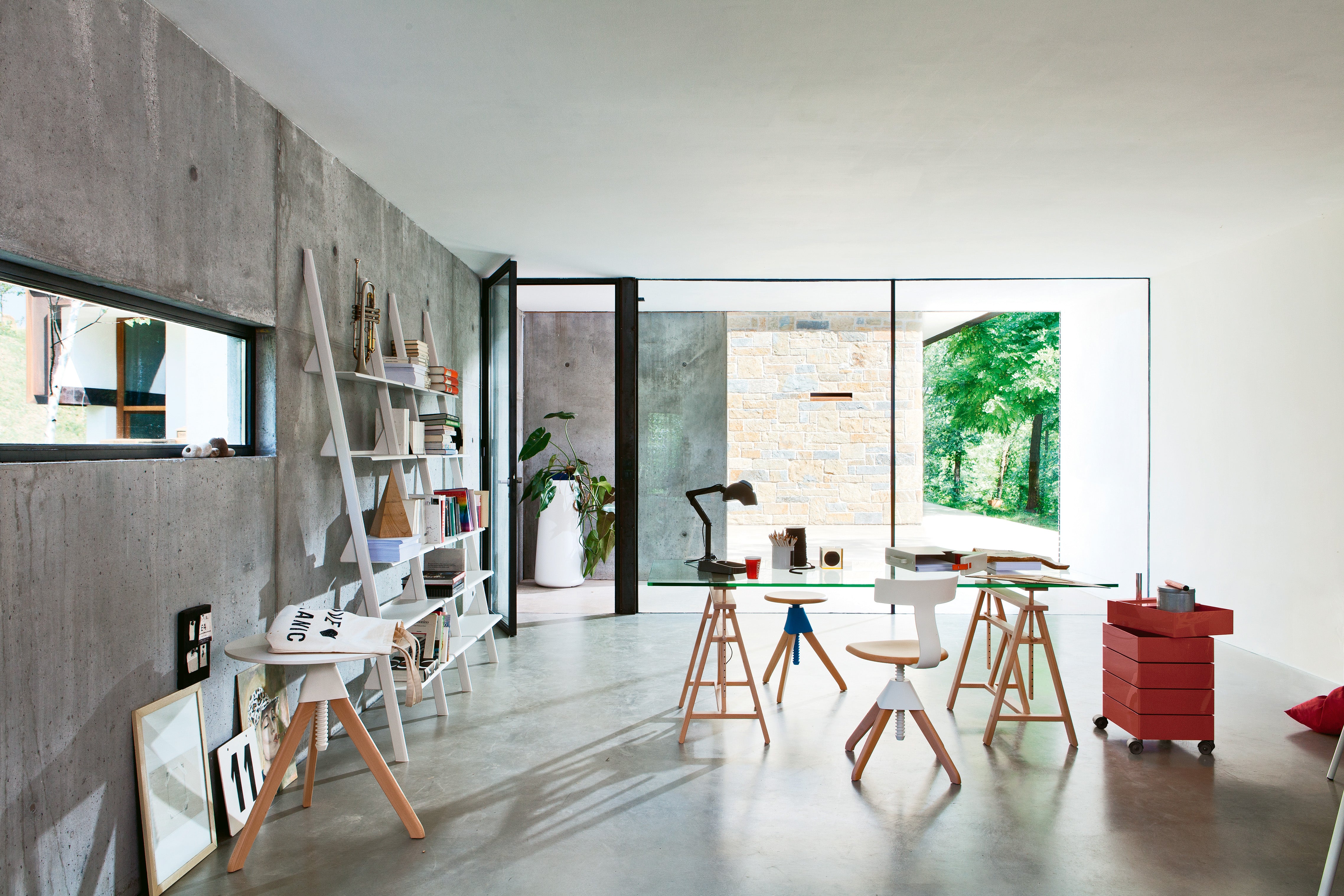 Krzesło TUFFY DZIKA BANDA żółty z drewnem Magis    Eye on Design