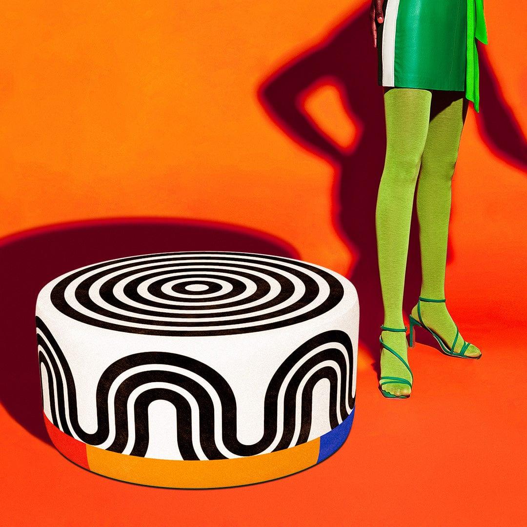 Puf SPYRAL biały Qeeboo    Eye on Design