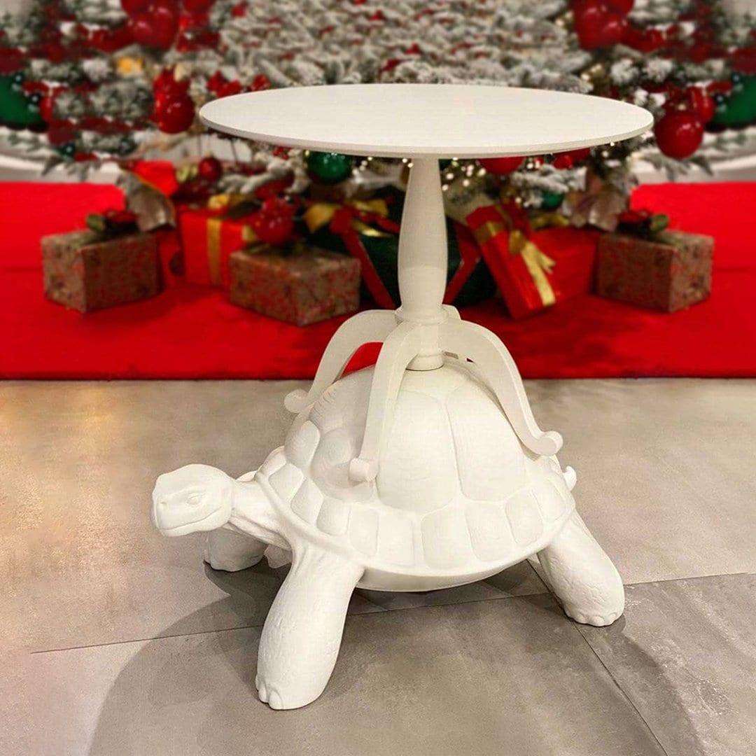 Stolik TURTLE CARRY biały Qeeboo    Eye on Design